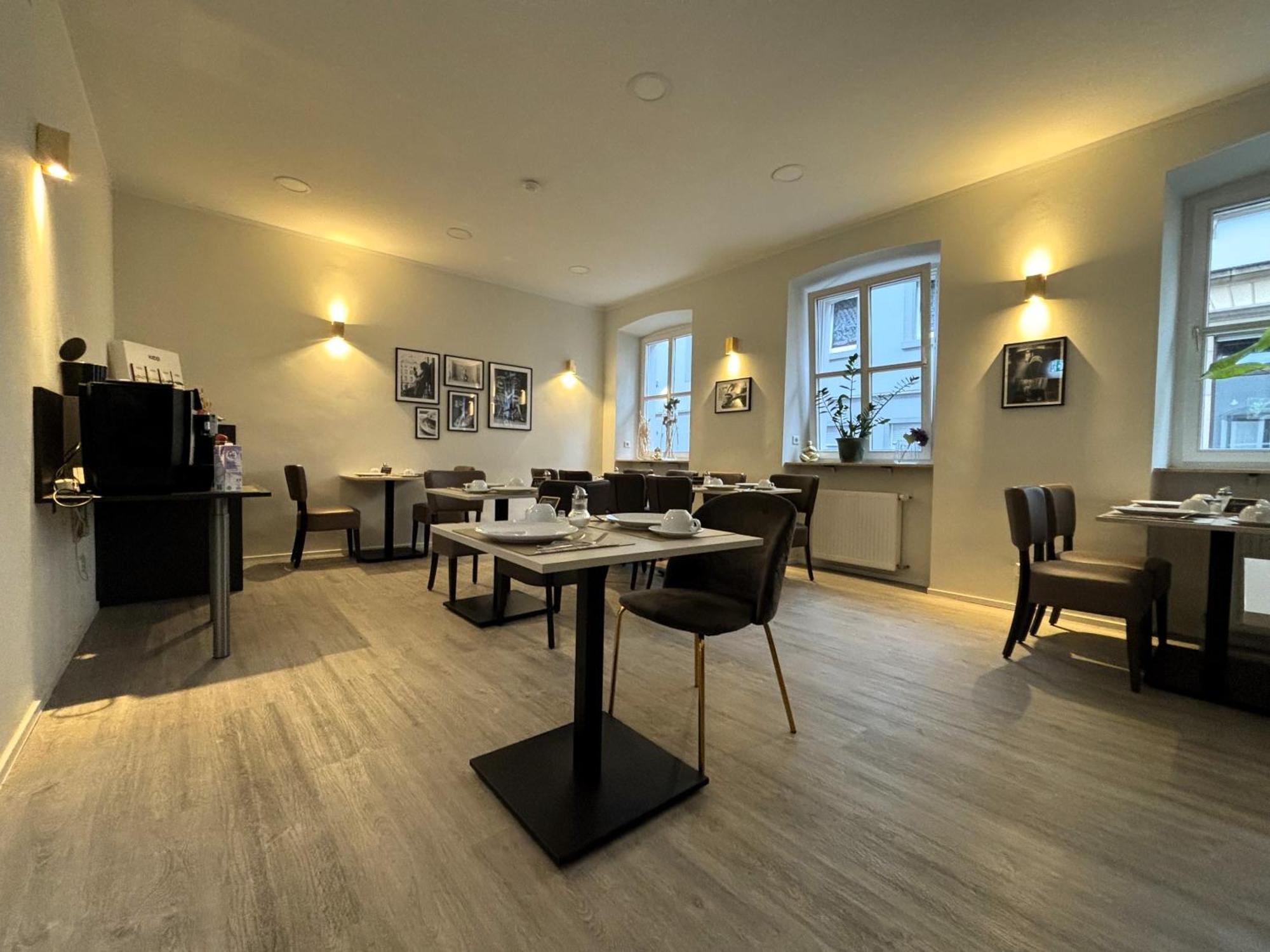 Boutique Hotel Q8 By Simplex Germersheim Exterior foto